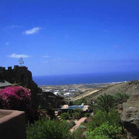 Castillo Lanzarote Villa Sophie - Luxury Villa -Sleep In A Volcanic Cave With Heated Pool Tías Exteriér fotografie