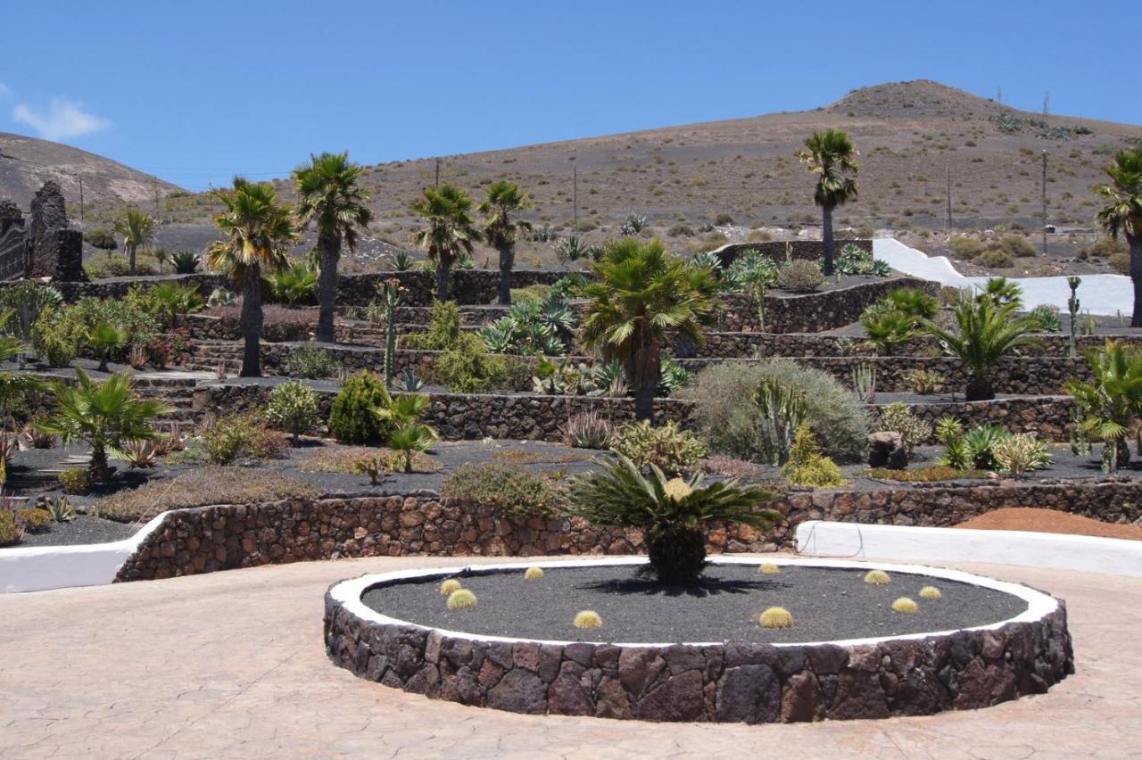 Castillo Lanzarote Villa Sophie - Luxury Villa -Sleep In A Volcanic Cave With Heated Pool Tías Exteriér fotografie