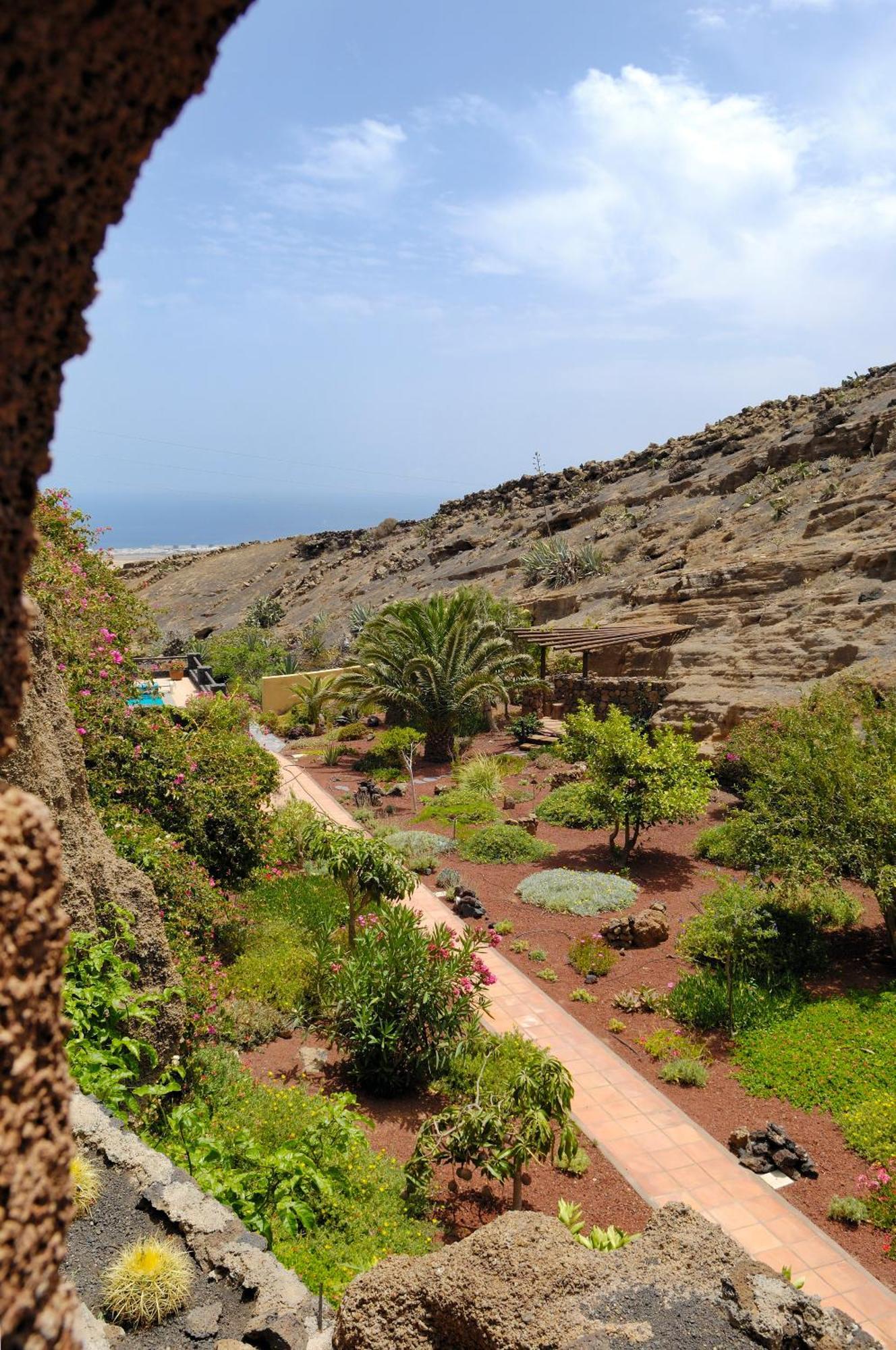 Castillo Lanzarote Villa Sophie - Luxury Villa -Sleep In A Volcanic Cave With Heated Pool Tías Exteriér fotografie