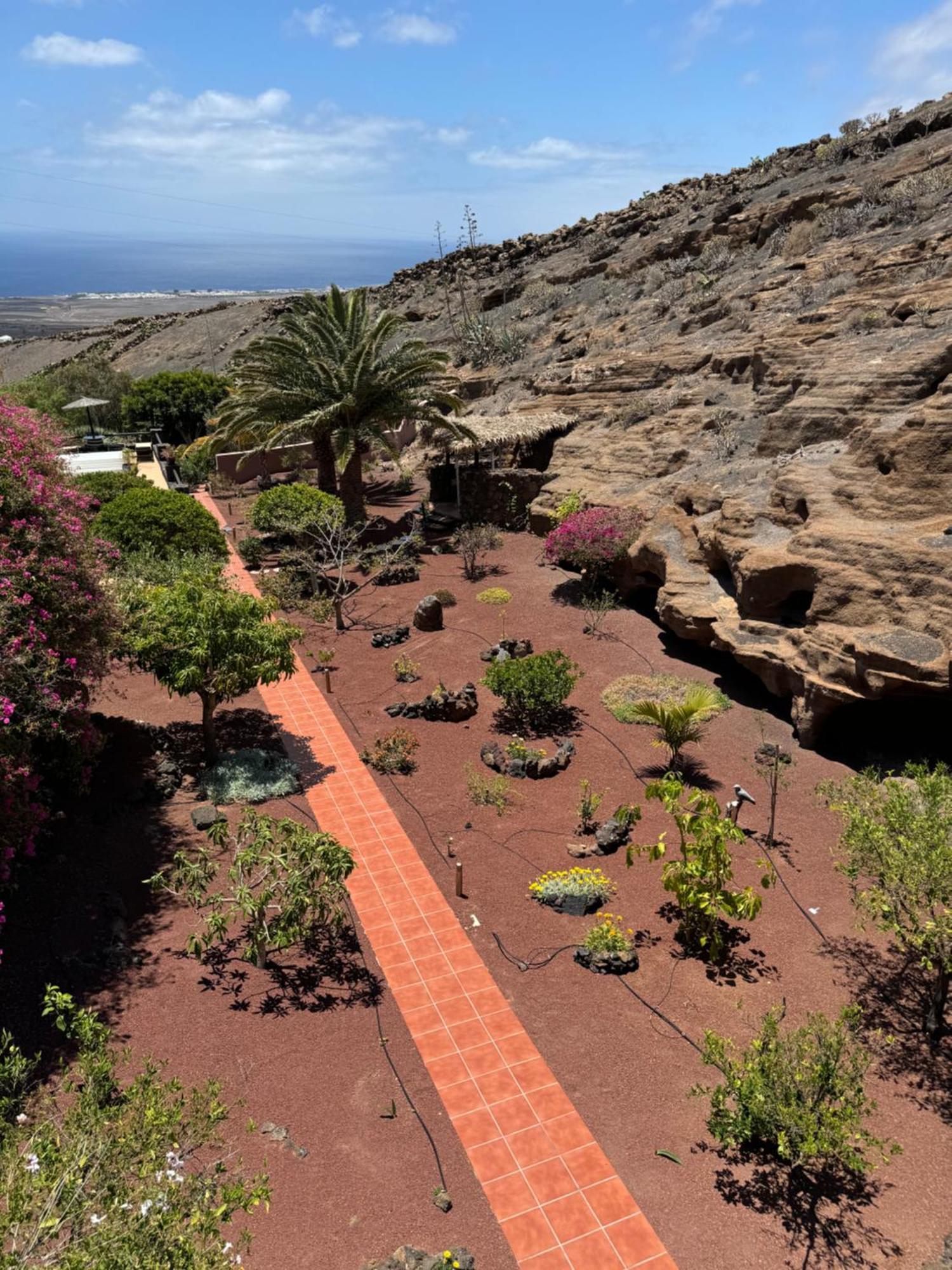 Castillo Lanzarote Villa Sophie - Luxury Villa -Sleep In A Volcanic Cave With Heated Pool Tías Exteriér fotografie